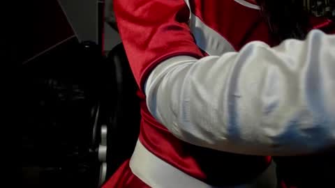 Cata Moon online show from December 5, 2024, 10:45 pm