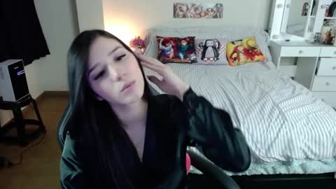 Isabel online show from April 19, 2026, 8:22 pm