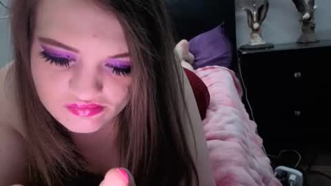 kittykat 1999 online show from February 20, 2026, 6:19 am