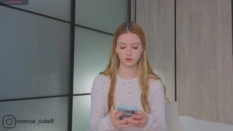 Snapshot of kittyloffe chatting on February 22, 2025, 5:55 am Monika online show from February 22, 2025, 5:55 am