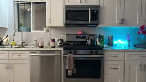 kittypurr79 online show from July 18, 2026, 4:38 am