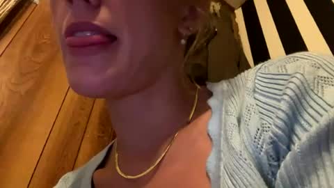 kittypurrrrry online show from July 13, 2026, 11:24 am