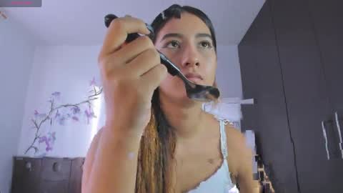 Snapshot of kittyrush_ chatting on May 5, 2026, 9:34 pm kitty online show from May 5, 2026, 9:34 pm