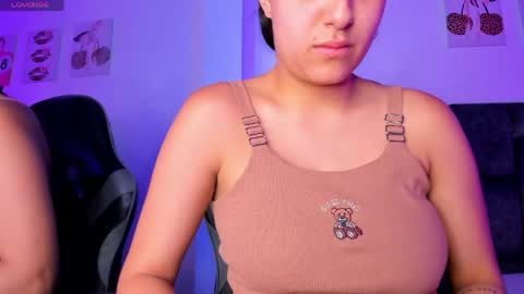 kitty online show from April 18, 2026, 7:07 pm