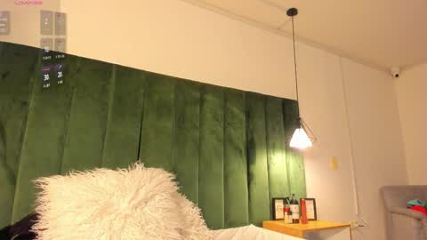 Snapshot of kittyy_milk chatting on November 3, 2025, 9:16 pm K I T T Y Y online show from November 3, 2025, 9:16 pm