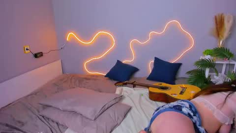 Snapshot of kittyy_rinna chatting on October 7, 2025, 1:47 am Rina online show from October 7, 2025, 1:47 am