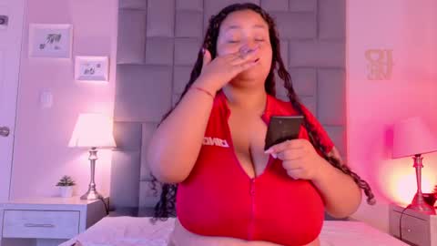 Snapshot of kity_hill chatting on September 14, 2025, 3:49 am Kitty Hill online show from September 14, 2025, 3:49 am