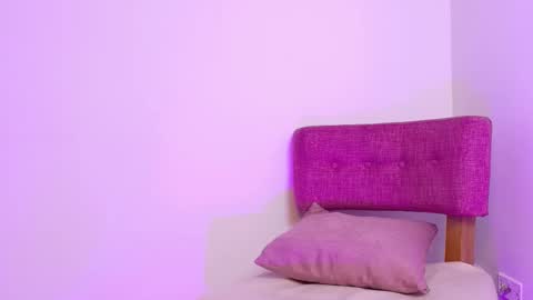 Snapshot of kity_hill chatting on November 2, 2025, 5:32 am Kitty Hill online show from November 2, 2025, 5:32 am