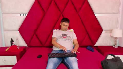 Luisa y Jairo online show from October 1, 2025, 12:33 pm