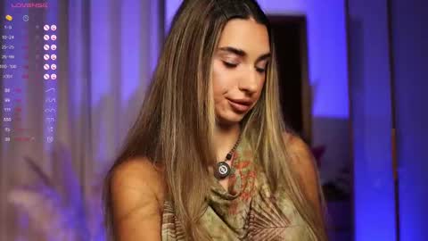 Snapshot of kity_sweet chatting on October 8, 2025, 7:11 pm Erika online show from October 8, 2025, 7:11 pm