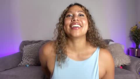 Snapshot of kiut_lili18 chatting on September 12, 2025, 7:47 pm Lili online show from September 12, 2025, 7:47 pm