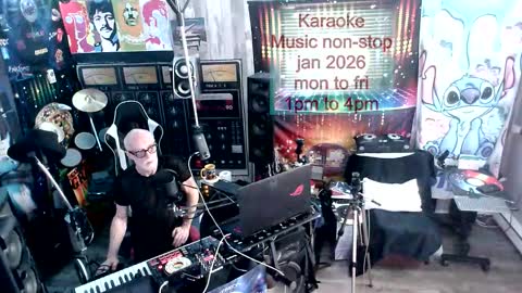 kiveuxmakeu online show from January 6, 2026, 4:54 pm