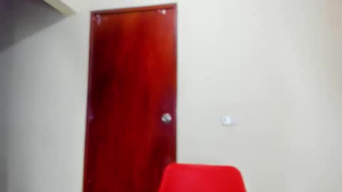 Snapshot of kiwi_mmm chatting on September 18, 2025, 11:18 pm kiwi_mmm online show from September 18, 2025, 11:18 pm