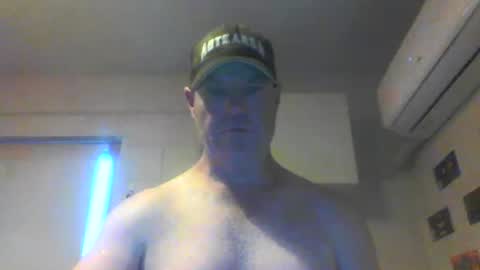 kiwiguy19773 online show from February 2, 2025, 7:30 am