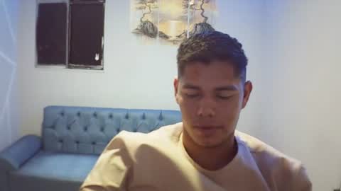 Snapshot of klars_mood chatting on June 23, 2026, 11:03 pm klars online show from June 23, 2026, 11:03 pm