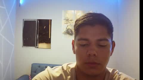 Snapshot of klars_mood chatting on July 1, 2026, 9:33 am klars online show from July 1, 2026, 9:33 am