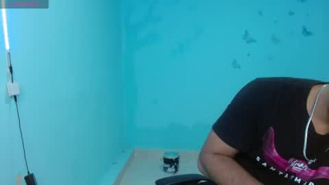 Snapshot of klars_mood chatting on July 15, 2026, 3:06 pm klars online show from July 15, 2026, 3:06 pm