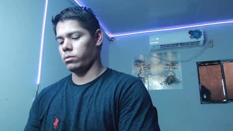 Snapshot of klars_mood chatting on July 19, 2026, 7:28 pm klars online show from July 19, 2026, 7:28 pm