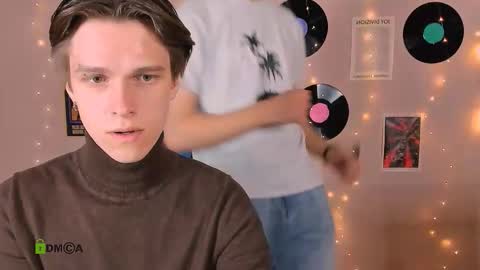 Snapshot of klaus_rice chatting on December 18, 2025, 9:37 am klaus_rice online show from December 18, 2025, 9:37 am