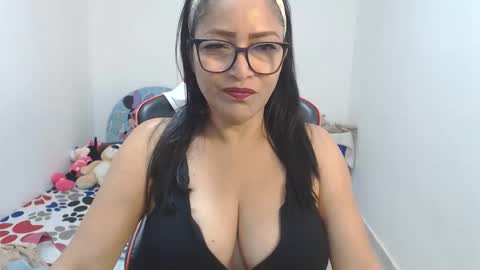 klauss 123 online show from April 22, 2026, 5:32 am