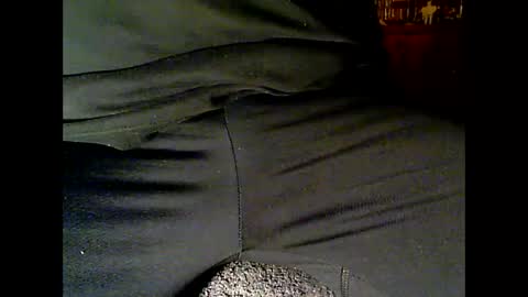 kledenn online show from February 21, 2025, 5:42 pm