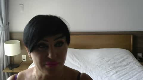 kleo901854860422 online show from June 24, 2026, 8:02 am