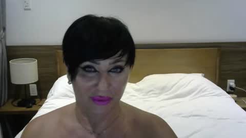 kleo901854860422 online show from July 1, 2026, 4:18 pm