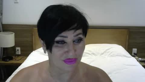 kleo901854860422 online show from July 5, 2026, 11:50 am