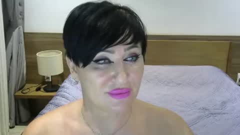 kleo901854860422 online show from July 17, 2026, 6:46 pm
