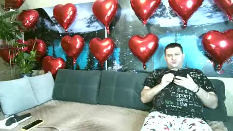 Snapshot of kleosnow chatting on February 14, 2025, 9:24 am Kleosnow online show from February 14, 2025, 9:24 am