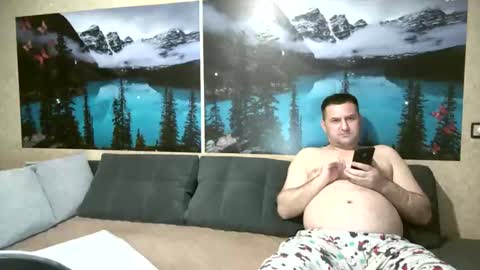 Snapshot of kleosnow chatting on September 12, 2025, 8:14 am Kleosnow online show from September 12, 2025, 8:14 am