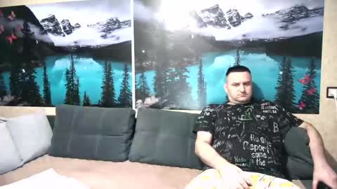 Snapshot of kleosnow chatting on September 21, 2025, 8:16 am Kleosnow online show from September 21, 2025, 8:16 am