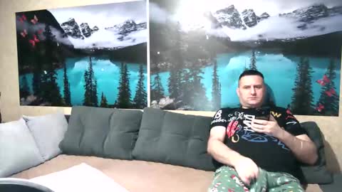 Snapshot of kleosnow chatting on September 25, 2025, 9:02 am Kleosnow online show from September 25, 2025, 9:02 am