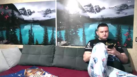 Snapshot of kleosnow chatting on October 30, 2025, 9:55 am Kleosnow online show from October 30, 2025, 9:55 am