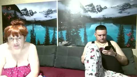 Snapshot of kleosnow chatting on December 3, 2025, 12:14 pm Kleosnow online show from December 3, 2025, 12:14 pm