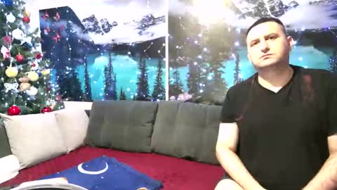 Snapshot of kleosnow chatting on January 6, 2026, 8:18 am Kleosnow online show from January 6, 2026, 8:18 am