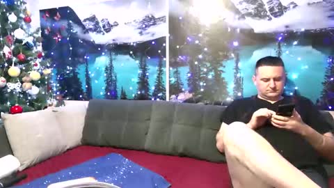 Snapshot of kleosnow chatting on January 7, 2026, 9:12 am Kleosnow online show from January 7, 2026, 9:12 am