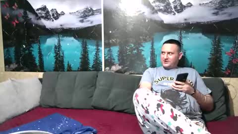 Snapshot of kleosnow chatting on March 2, 2026, 6:04 pm Kleosnow online show from March 2, 2026, 6:04 pm