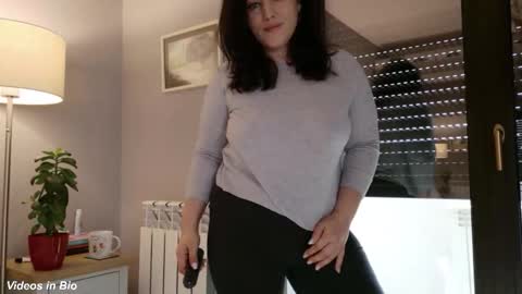 Kleospassion online show from November 6, 2025, 9:21 am