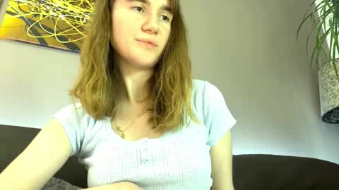 Kleya online show from November 23, 2025, 4:29 pm