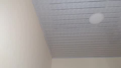 Kloe online show from March 1, 2025, 5:16 pm