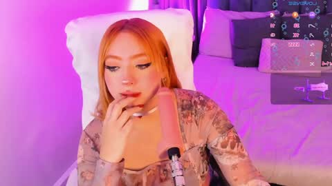 Snapshot of kloe_raize chatting on February 6, 2025, 11:04 pm Kloe online show from February 6, 2025, 11:04 pm