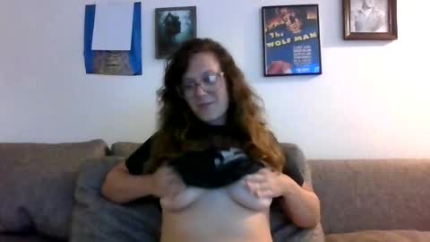 Snapshot of kneelprescott chatting on July 31, 2026, 4:17 pm KneelPrescott online show from July 31, 2026, 4:17 pm