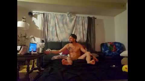 kngboss6969 online show from February 17, 2026, 4:42 am
