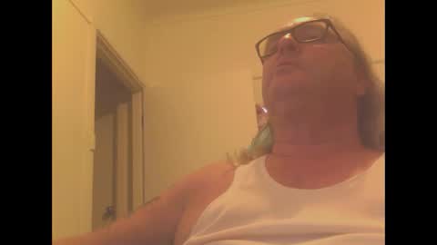 knobout online show from December 9, 2024, 9:06 am