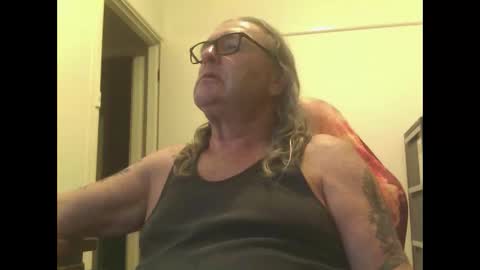 knobout online show from December 3, 2025, 9:18 am