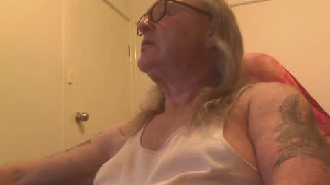 knobout online show from July 27, 2026, 10:44 am