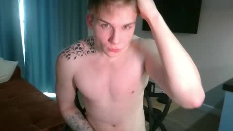 Snapshot of knotsiemens chatting on May 3, 2026, 10:10 am Adam online show from May 3, 2026, 10:10 am