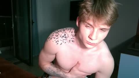 Snapshot of knotsiemens chatting on May 14, 2026, 5:31 pm Adam online show from May 14, 2026, 5:31 pm