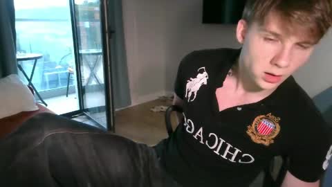 Snapshot of knotsiemens chatting on May 25, 2026, 2:06 am Adam online show from May 25, 2026, 2:06 am